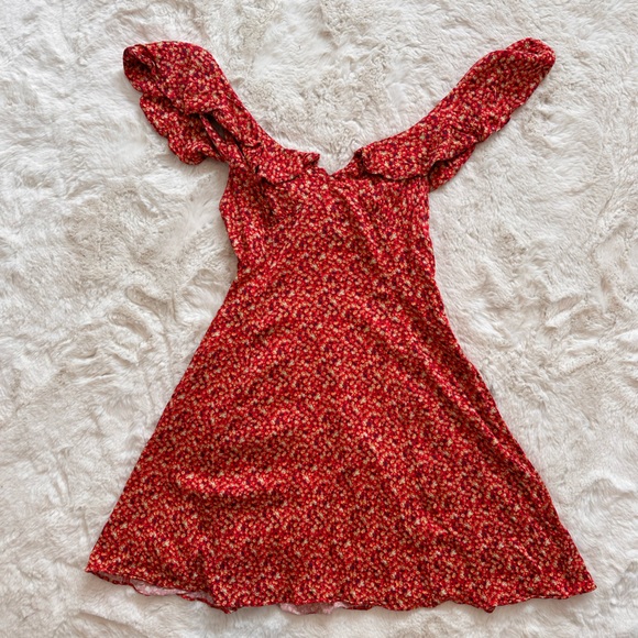 Kimchi Blue flowers dress - Picture 4 of 7